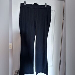 Simply Vera Vera Wang, Simply Modern Black Pinstripe Bootcut Pants, size L.